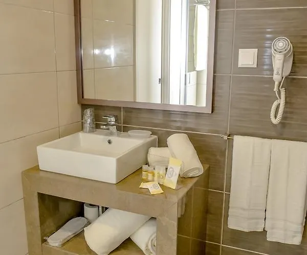 Villamar Style Maison Alojamento de Acomodação e Pequeno-almoço 4*