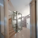 Bed & Breakfast Villamar Style Maison Nazaré