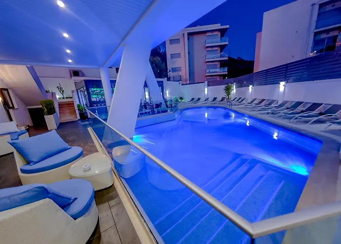 Villamar Style Maison 住宿加早餐酒店 纳扎雷